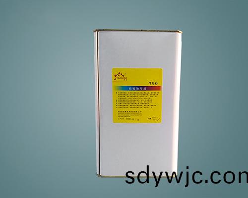 792 通(tong)用型硅橡膠處理劑 